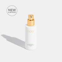 A weightless, whipped Jojoba Oil cream rich in ultra-hydrating micro Hyaluronic Acid and Sugarcane-derived Squalane to reduce visible signs of aging, increase skin elasticity, and revitalize complexion. Infused with super-power flowers, Rose and Chamomile to boost antioxidants, improve the appearance of irritation, and create a protective botanical barrier from pollutants.
