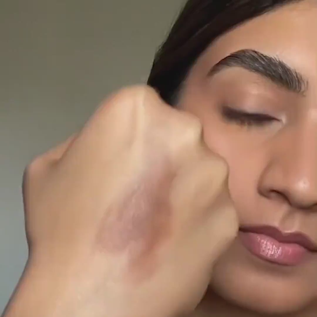 Sculpted Skin: Achieving A Perfectly Contoured Look